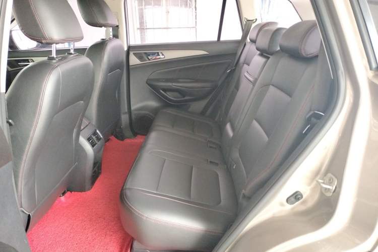 Used CHANGAN CS75 2016 1.8T Automatic Elite Model China IV Standard Left Rear Seat