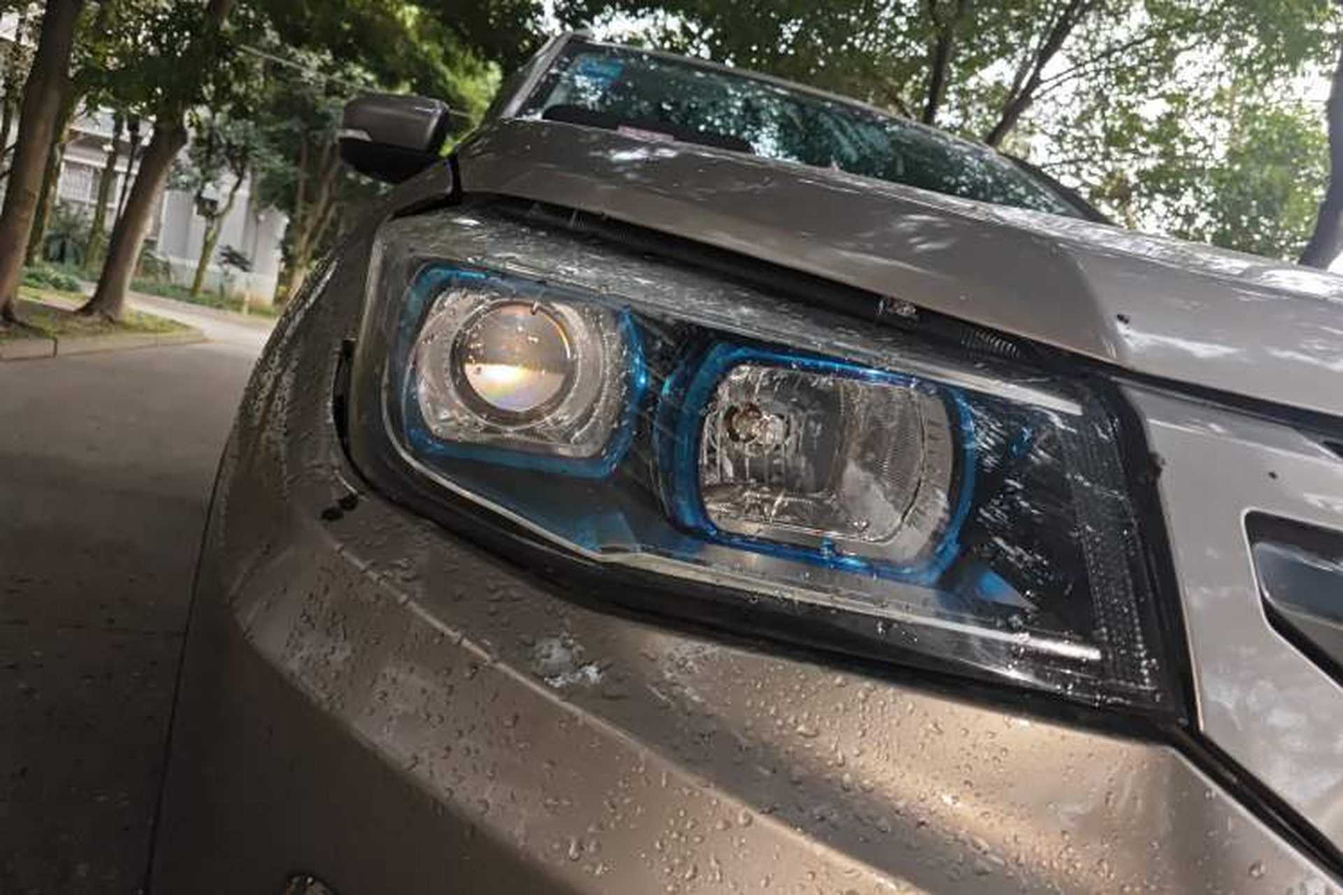 Used CHANGAN CS75 2016 1.8T Automatic Elite Model China IV Standard Right Front Headlight