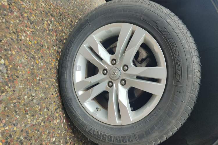 Used CHANGAN CS75 2016 1.8T Automatic Elite Model China V Standard Right Rear Wheel Hub
