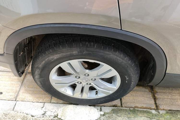 Used CHANGAN CS75 2016 1.8T Automatic Elite Model China V Standard Right Rear Wheel Hub