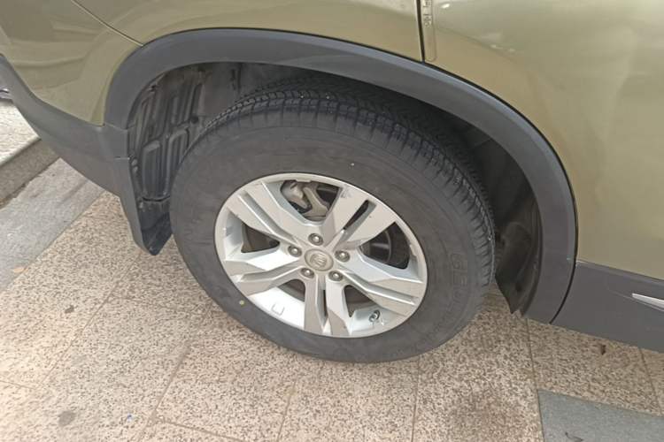 Used CHANGAN CS75 2016 1.8T Automatic Elite Model China IV Standard Right Rear Wheel Hub
