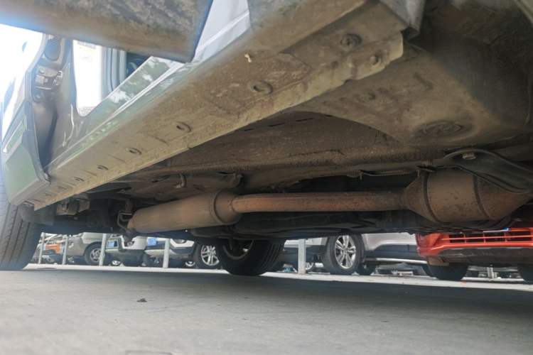 Used CHANGAN CS75 2016 1.8T Automatic Elite Model China V Standard Right Side Sill