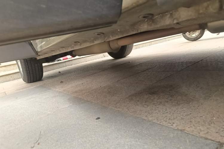 Used CHANGAN CS75 2016 1.8T Automatic Elite Model China IV Standard Right Side Sill