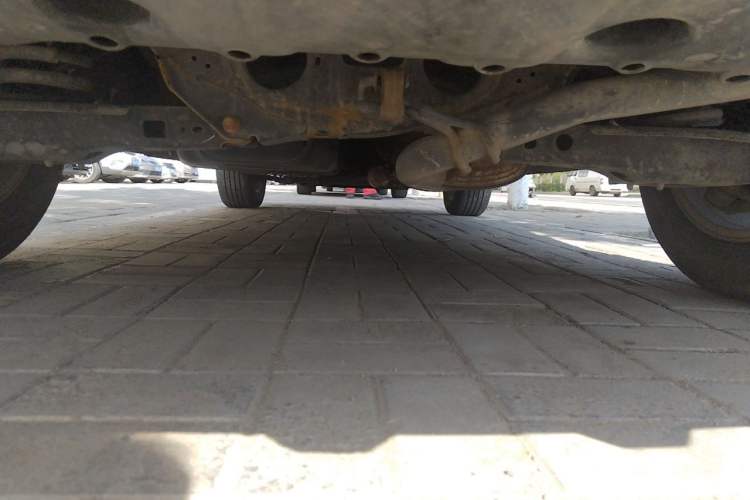 Used CHANGAN CS75 2016 2.0L Manual Leading Version China V Standard Chassis Rear