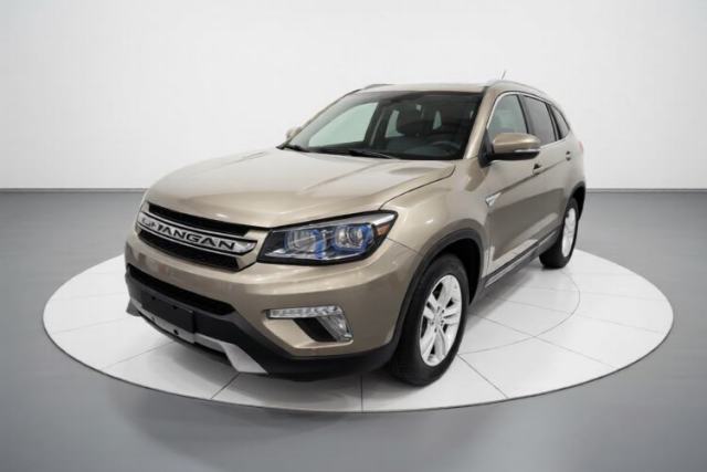 Używany CHANGAN CS75 2016 1.8T Automatic Elite Model China V Standard