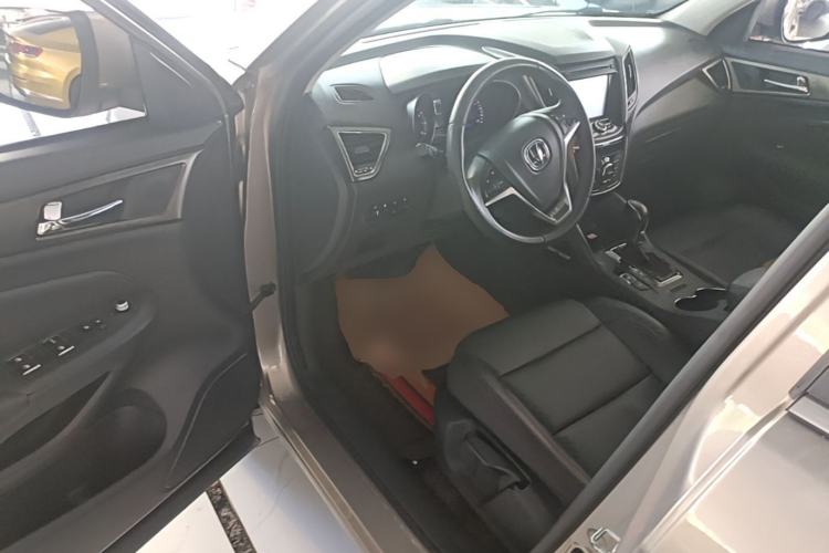Used CHANGAN CS75 2016 1.8T Automatic Elite Model China V Standard Driver Seat