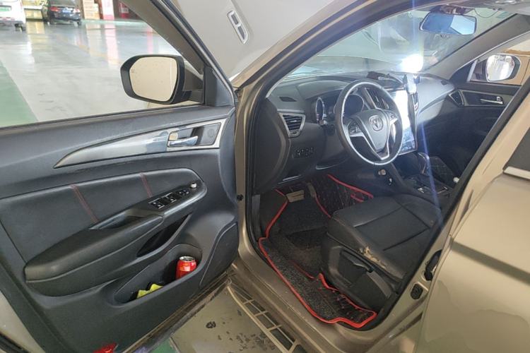 Used CHANGAN CS75 2016 1.8T Automatic Elite Model China V Standard Driver Seat