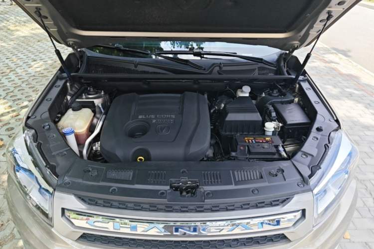 Used CHANGAN CS75 2016 2.0L Manual Luxury Version China V Standard Engine Bay