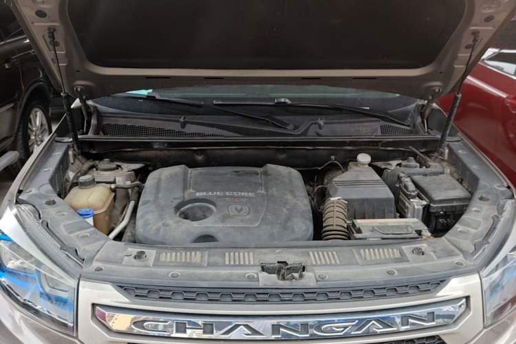 Used CHANGAN CS75 2016 1.8T Automatic Elite Model China IV Standard Engine Bay