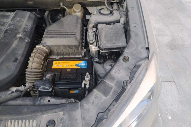 Used CHANGAN CS75 2016 1.8T Automatic Elite Model China IV Standard Engine Bay Left