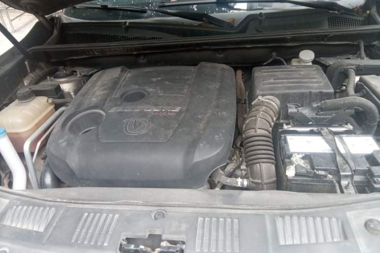 Used CHANGAN CS75 2016 1.5T Manual FENGSHANG Model Engine Bay