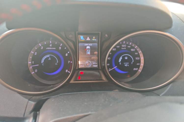 Used CHANGAN CS75 2016 2.0L Manual Luxury Version China V Standard Instrument Cluster