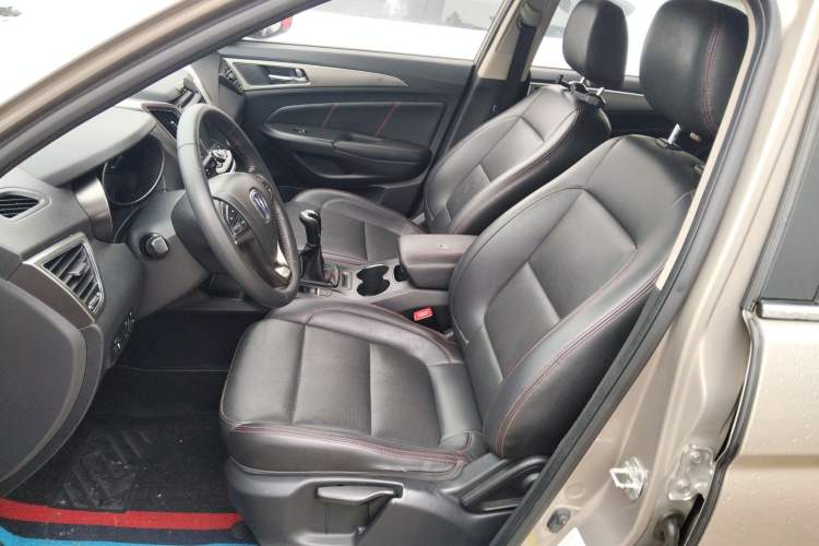 Used CHANGAN CS75 2016 2.0L Manual Luxury Version China IV Standard Left Front Seat