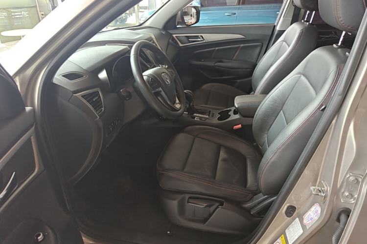 Used CHANGAN CS75 2016 1.8T Automatic Elite Model China V Standard Left Front Seat