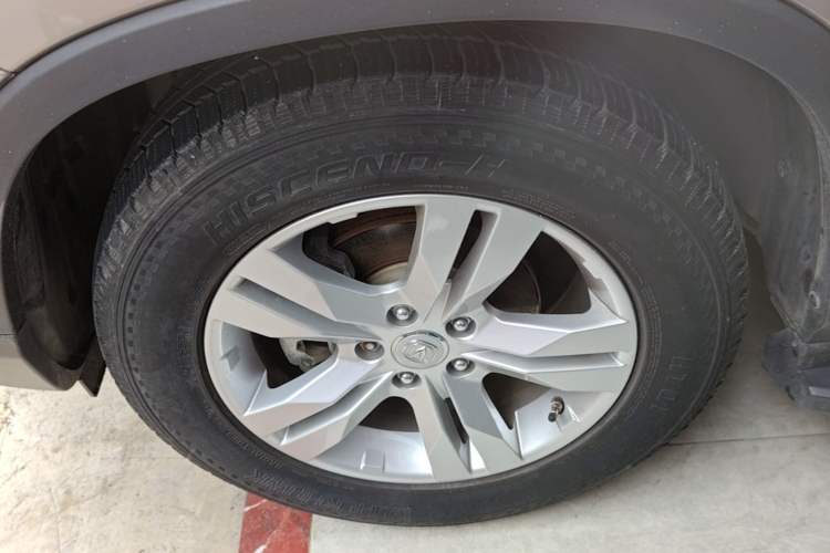 Used CHANGAN CS75 2016 1.8T Automatic Elite Model China IV Standard Left Front Wheel Hub
