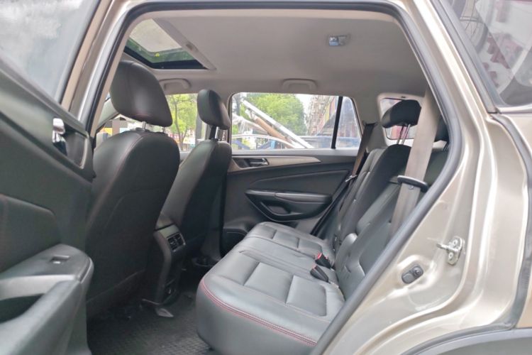 Used CHANGAN CS75 2016 1.8T Automatic Elite Model China V Standard Left Rear Seat