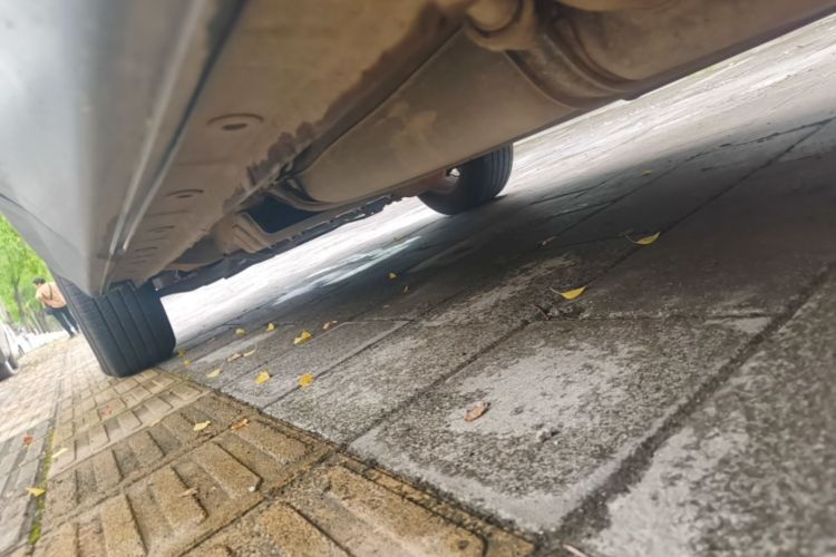 Used CHANGAN CS75 2016 1.8T Automatic Elite Model China V Standard Left Side Sill