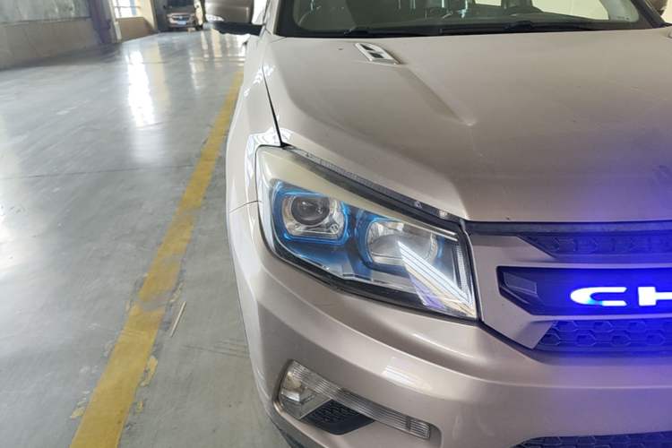 Used CHANGAN CS75 2016 1.8T Automatic Elite Model China V Standard Right Front Headlight