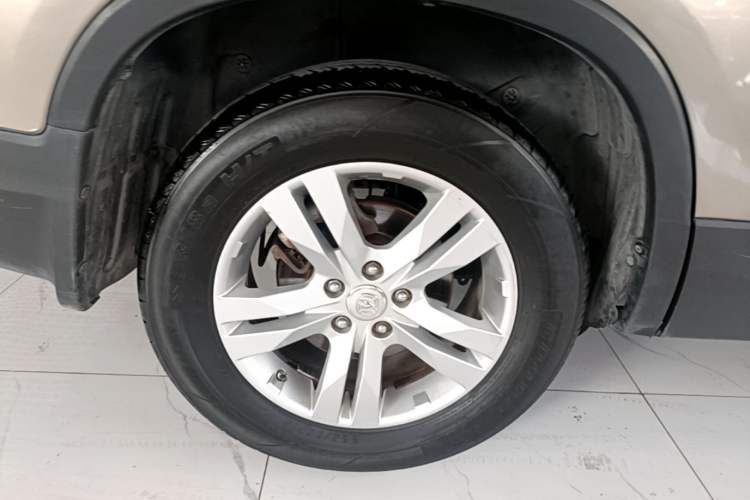 Used CHANGAN CS75 2016 1.8T Automatic Elite Model China V Standard Right Rear Wheel Hub