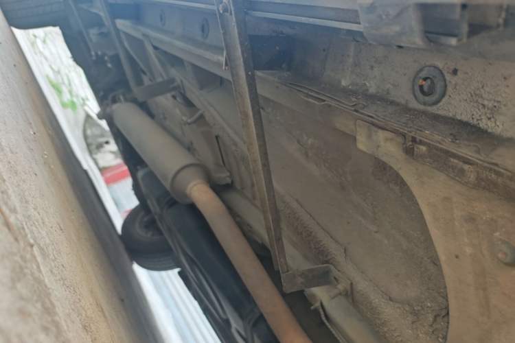Used CHANGAN CS75 2016 1.8T Automatic Elite Model China V Standard Right Side Sill