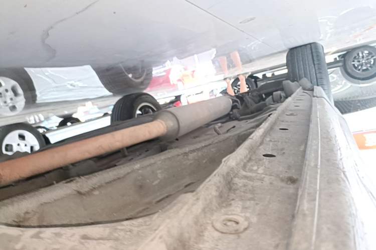 Used CHANGAN CS75 2016 1.8T Automatic Elite Model China V Standard Right Side Sill