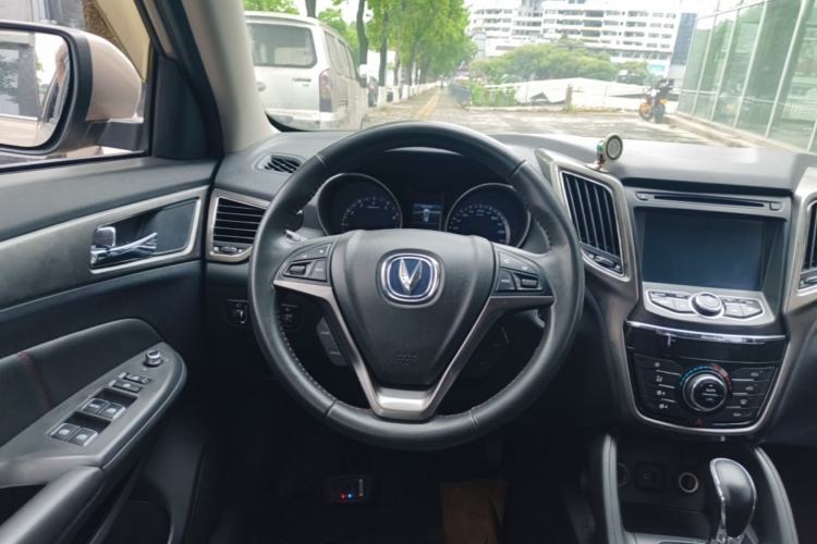 Used CHANGAN CS75 2016 1.8T Automatic Elite Model China V Standard Steering Wheel