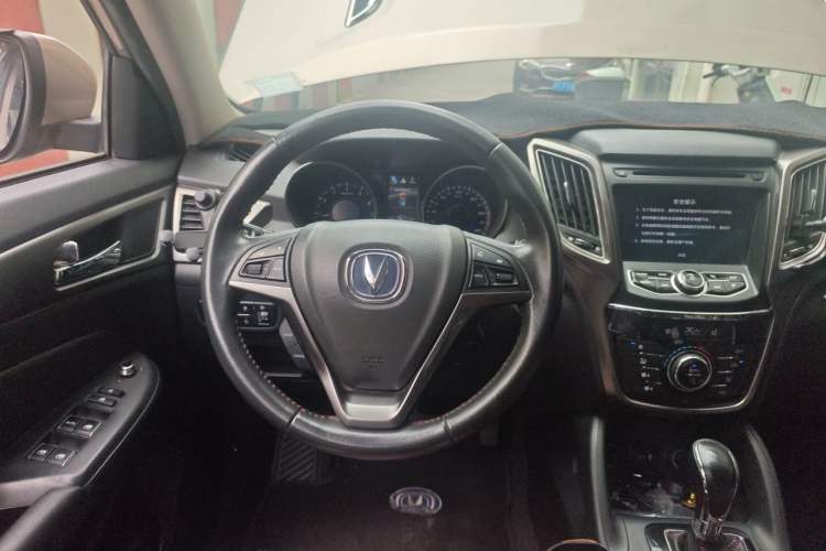 Used CHANGAN CS75 2016 1.8T Automatic Elite Model China V Standard Steering Wheel
