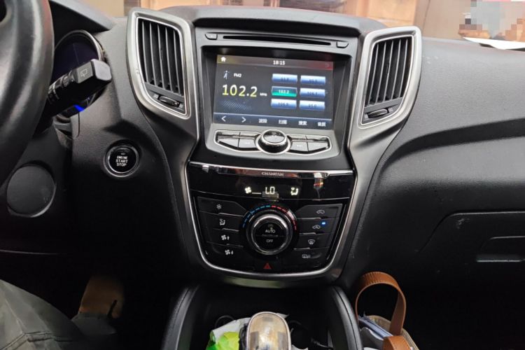 Used CHANGAN CS75 2016 1.8T Automatic Elite Model China IV Standard Audio And AC Panel