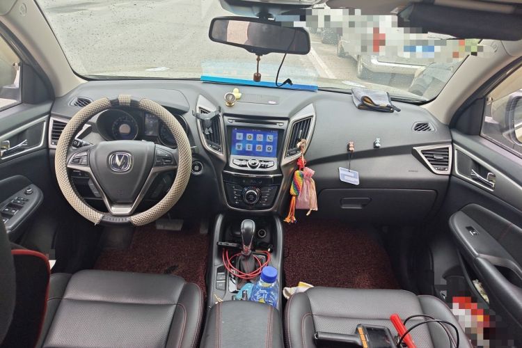 Used CHANGAN CS75 2016 1.8T Automatic Prestige Model China V Standard Center Console