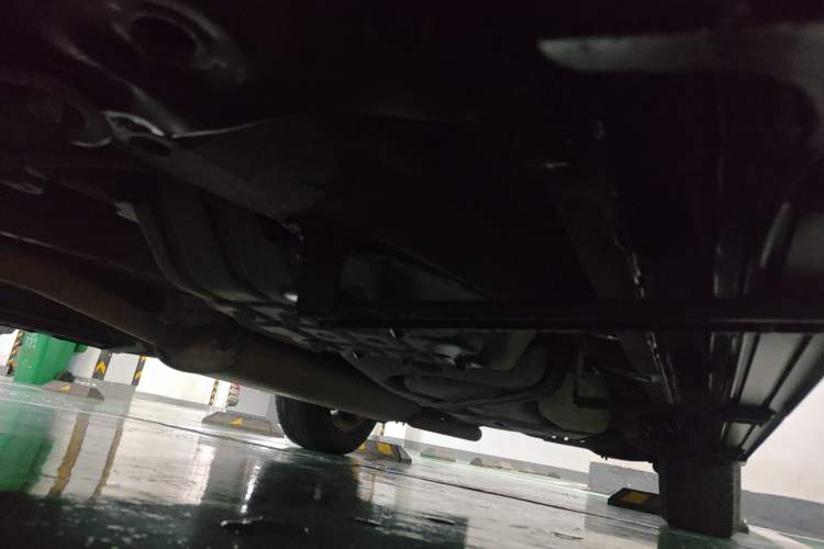 Used CHANGAN CS75 2016 1.8T Automatic Elite Model China IV Standard Chassis Front Left