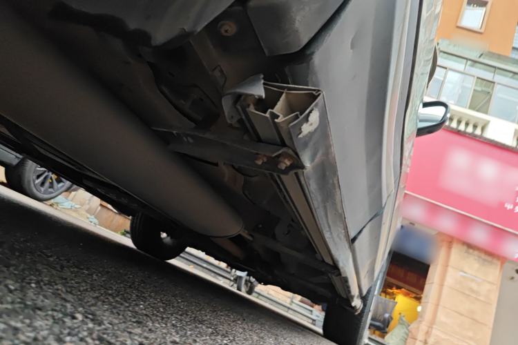 Used CHANGAN CS75 2016 1.8T Automatic Elite Model China IV Standard Chassis Rear Right