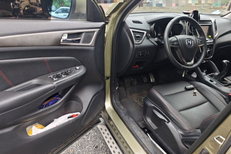 Used CHANGAN CS75 2016 2.0L Manual Luxury Version China V Standard Driver Seat
