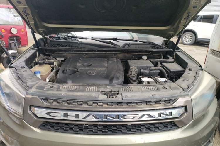 Used CHANGAN CS75 2016 1.5T Manual FENGSHANG Model Engine Bay