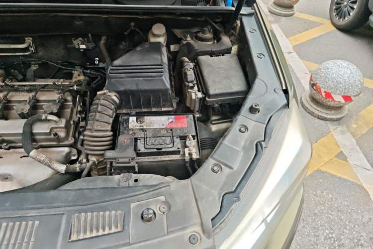 Used CHANGAN CS75 2016 1.8T Automatic Elite Model China IV Standard Engine Bay Left