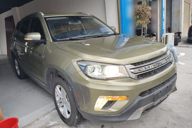 Used CHANGAN CS75 2016 1.8T Automatic Prestige Model China V Standard Front Right 45 Deg