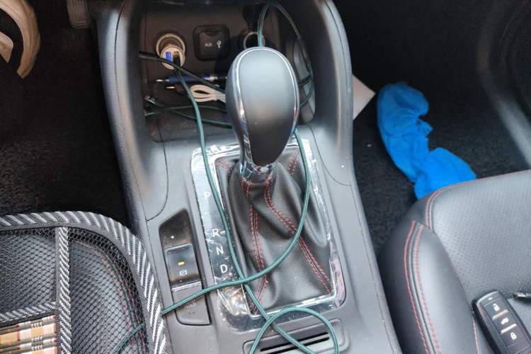 Used CHANGAN CS75 2016 1.8T Automatic Elite Model China V Standard Gear Lever