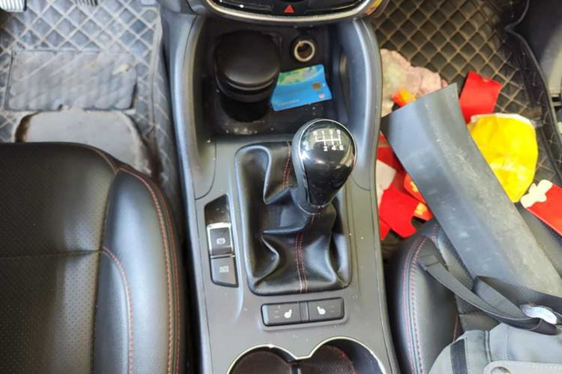 Used CHANGAN CS75 2016 1.5T Manual Excellence Model Gear Lever