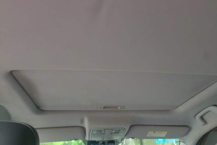 Used CHANGAN CS75 2016 2.0L Manual Luxury Version China V Standard Headliner