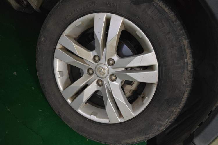 Used CHANGAN CS75 2016 1.8T Automatic Elite Model China IV Standard Right Front Wheel Hub