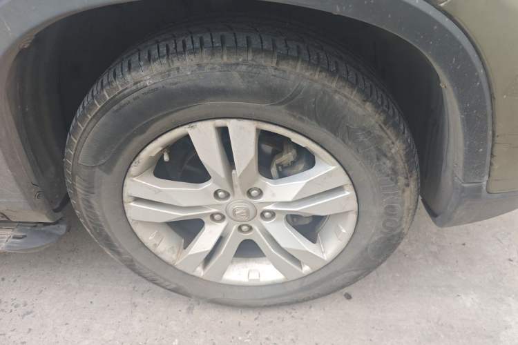 Used CHANGAN CS75 2016 1.8T Automatic Elite Model China V Standard Right Front Wheel Hub