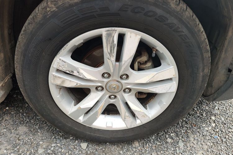 Used CHANGAN CS75 2016 1.8T Automatic Elite Model China V Standard Right Front Wheel Hub