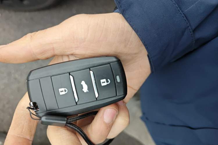 Used CHANGAN CS75 2016 1.8T Automatic Elite Model China IV Standard Vehicle Key