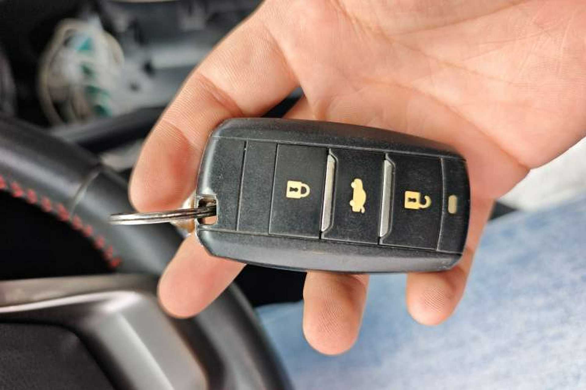 Used CHANGAN CS75 2016 1.8T Automatic Elite Model China IV Standard Vehicle Key