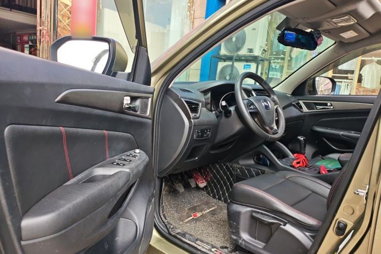 Used CHANGAN CS75 2016 2.0L Manual Luxury Version China V Standard Driver Seat