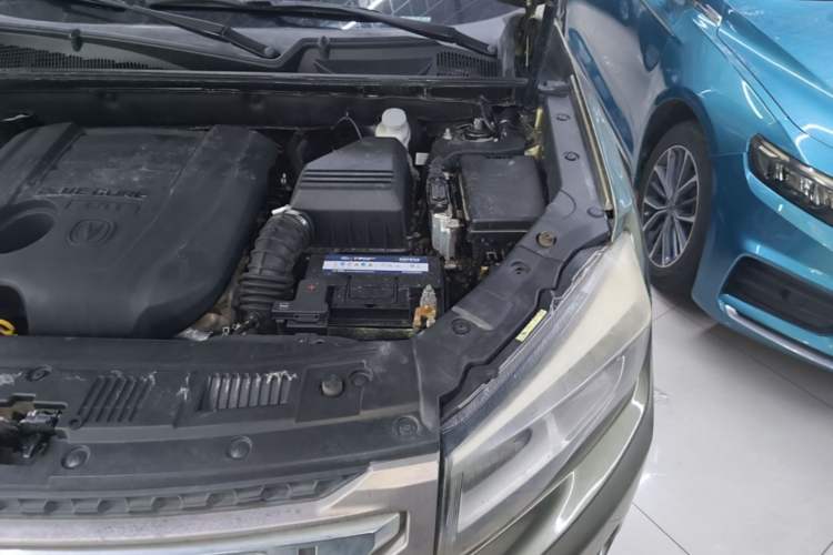 Used CHANGAN CS75 2016 1.8T Automatic Prestige Model China V Standard Engine Bay Left