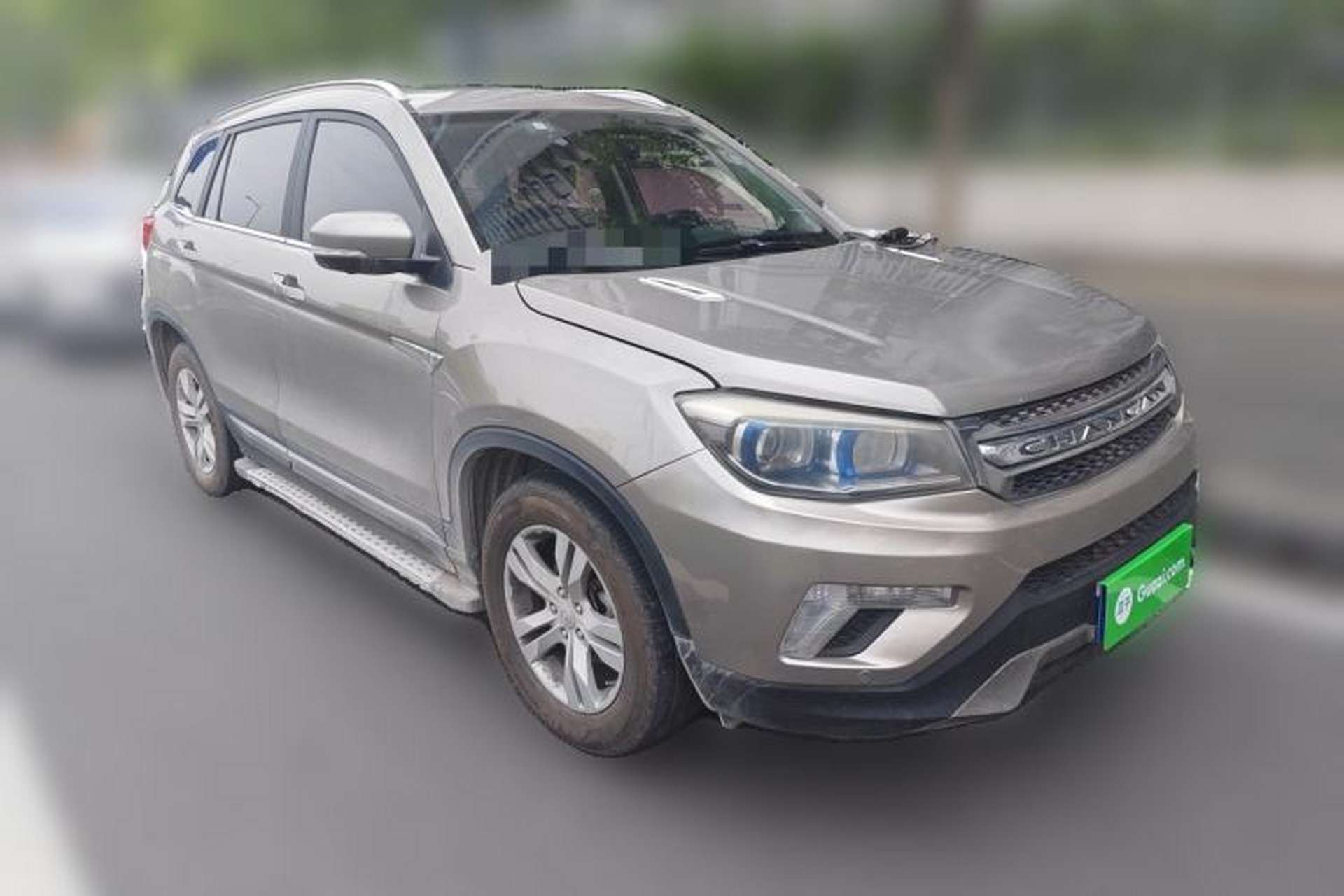 Used CHANGAN CS75 2016 1.8T Automatic Elite Model China V Standard Front Right 45 Deg