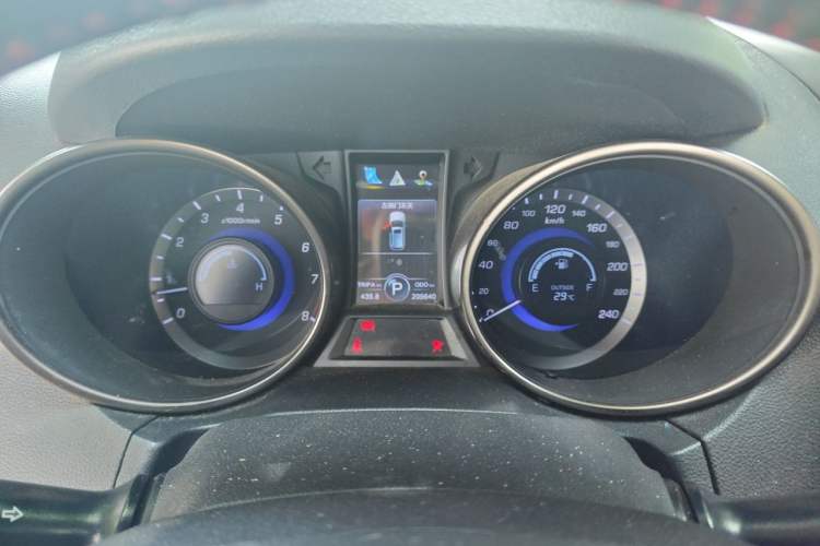 Used CHANGAN CS75 2016 1.8T Automatic Elite Model China V Standard Instrument Cluster
