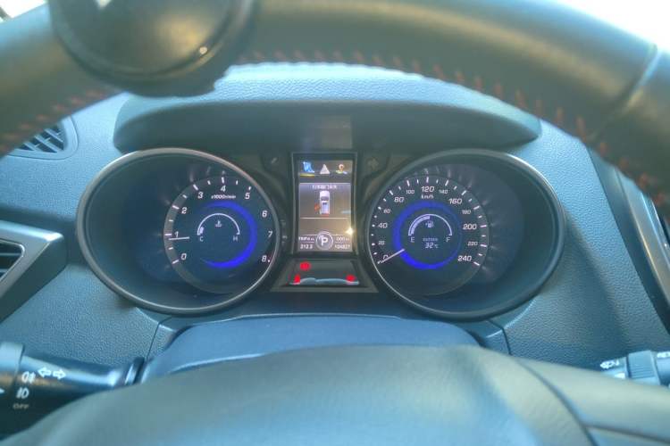 Used CHANGAN CS75 2016 1.8T Automatic Elite Model China V Standard Instrument Cluster