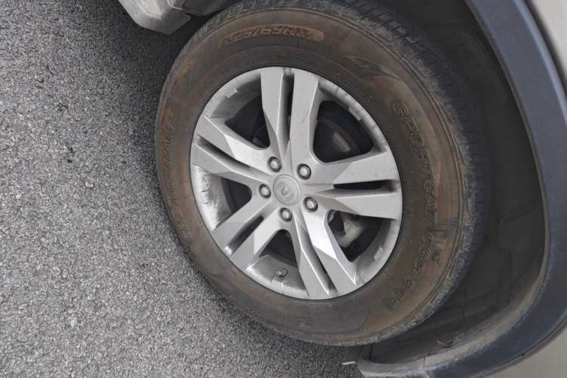Used CHANGAN CS75 2016 1.8T Automatic Elite Model China V Standard Right Front Wheel Hub