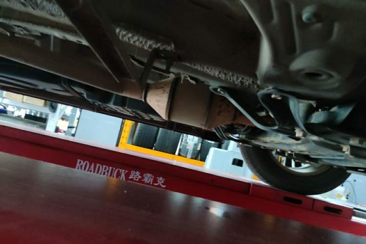Used CHANGAN CS75 2016 1.8T Automatic Elite Model China V Standard Chassis Front Right